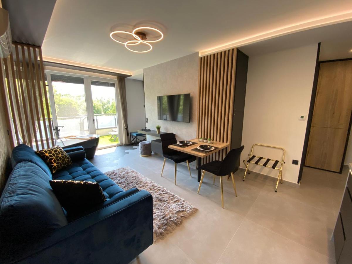 Relax Sauna Apartman Privat Finn Szaunaval Keszthely Ngoại thất bức ảnh